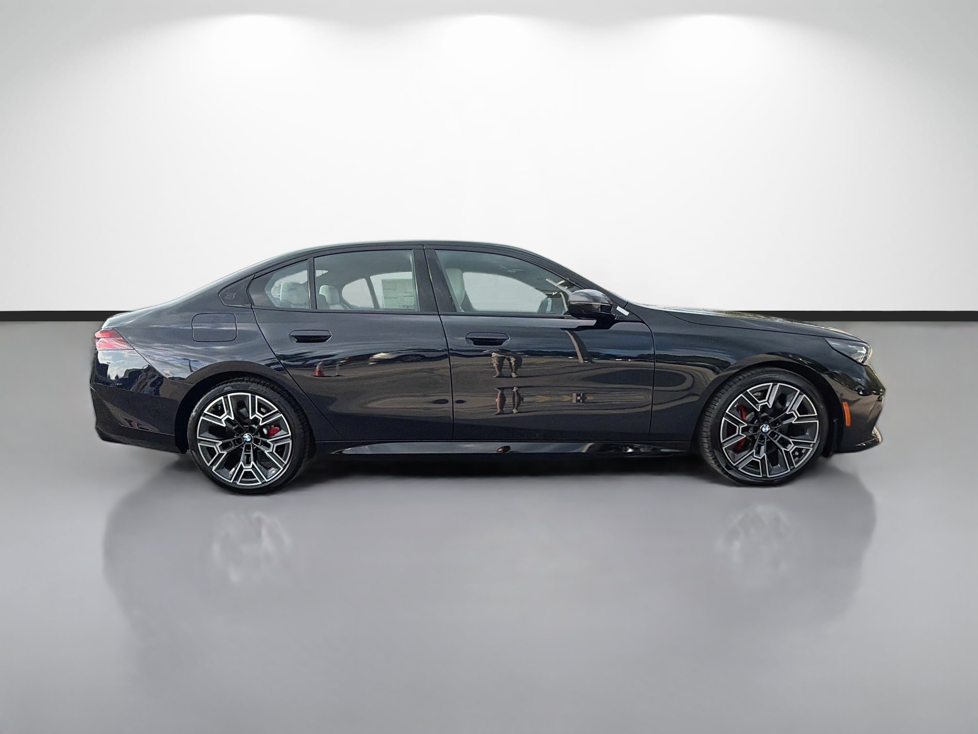 New 2027 BMW 530i w/ M Sport Package RWD image 2