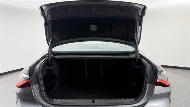 Used 2022 BMW 430i Coupe w/ Premium Package RWD image 16