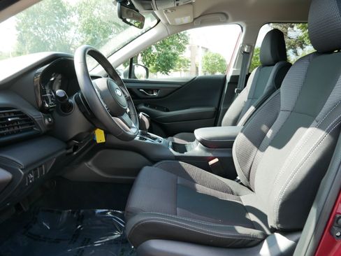 Certified 2025 Subaru Outback Premium AWD/4WD image 32