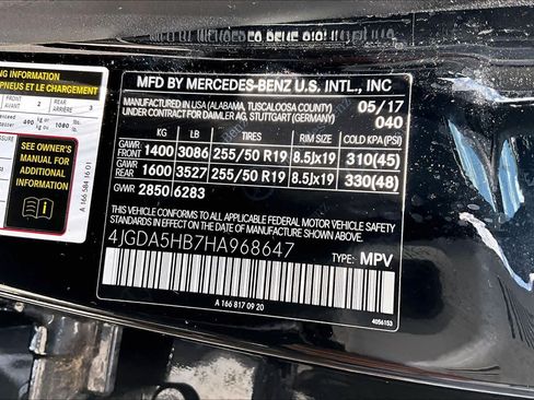 Certified 2017 Mercedes-Benz GLE 350 4MATIC image 33
