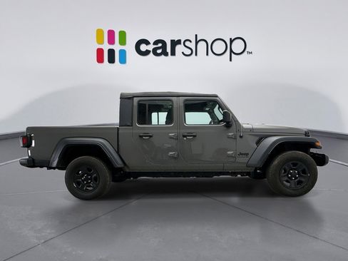Used 2023 Jeep Gladiator Sport AWD/4WD image 6