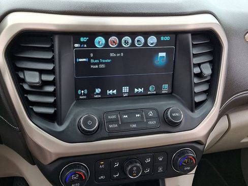 Used 2019 GMC Acadia Denali w/ Technology Package AWD/4WD image 20