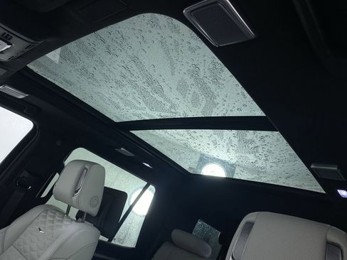 New 2025 Cadillac Escalade Sport Platinum w/ LPO, ONYX Package image 11