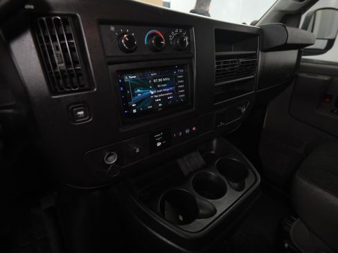 Used 2020 Chevrolet Express 2500 w/ Driver Convenience Package image 24