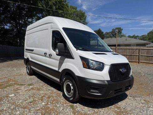 Used 2022 Ford Transit 250 148 High Roof RWD image 1