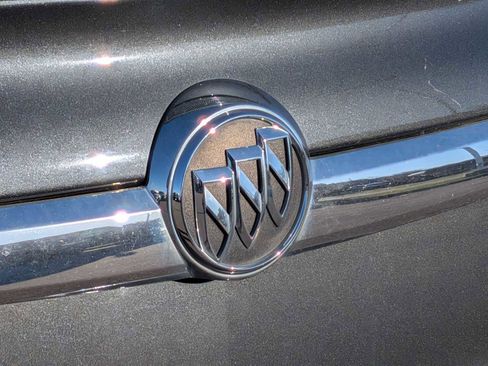 Used 2016 Buick Regal Premium image 11