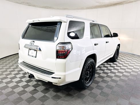 Used 2014 Toyota 4Runner Limited RWD image 3
