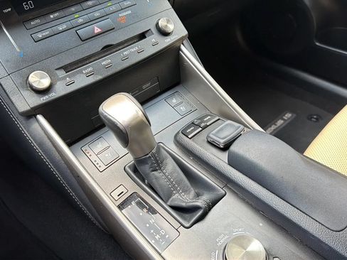 Used 2015 Lexus IS 250 w/ Navigation System Package RWD image 15