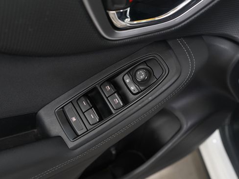 Used 2023 Subaru Forester Premium image 23