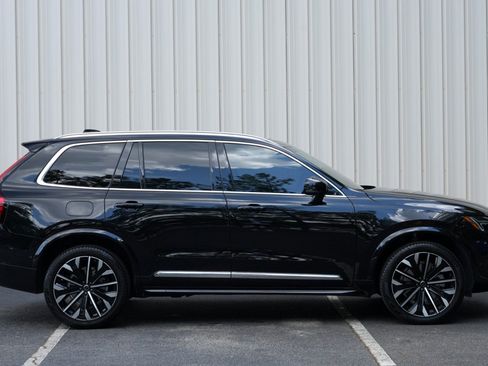 Used 2025 Volvo XC90 B5 Ultra w/ Protection Package Premier AWD/4WD image 59