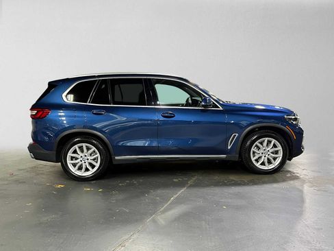 Used 2020 BMW X5 xDrive40i w/ Premium Package AWD/4WD image 2