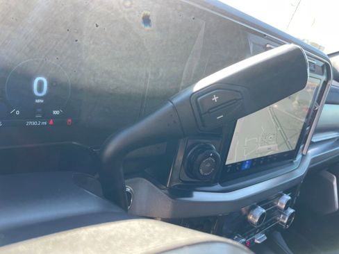 Used 2024 Ford F250 Platinum image 23