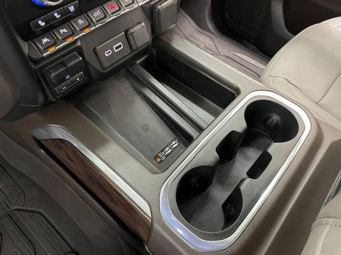 Certified 2019 GMC Sierra 1500 SLT w/ SLT Premium Plus Package image 39