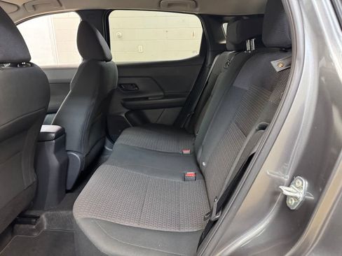 Used 2025 Nissan Kicks S AWD/4WD image 18