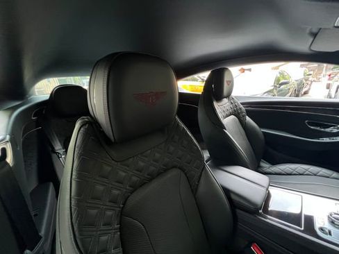 Used 2020 Bentley Continental GT image 30