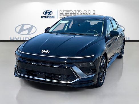 New 2026 Hyundai Sonata SEL image 3