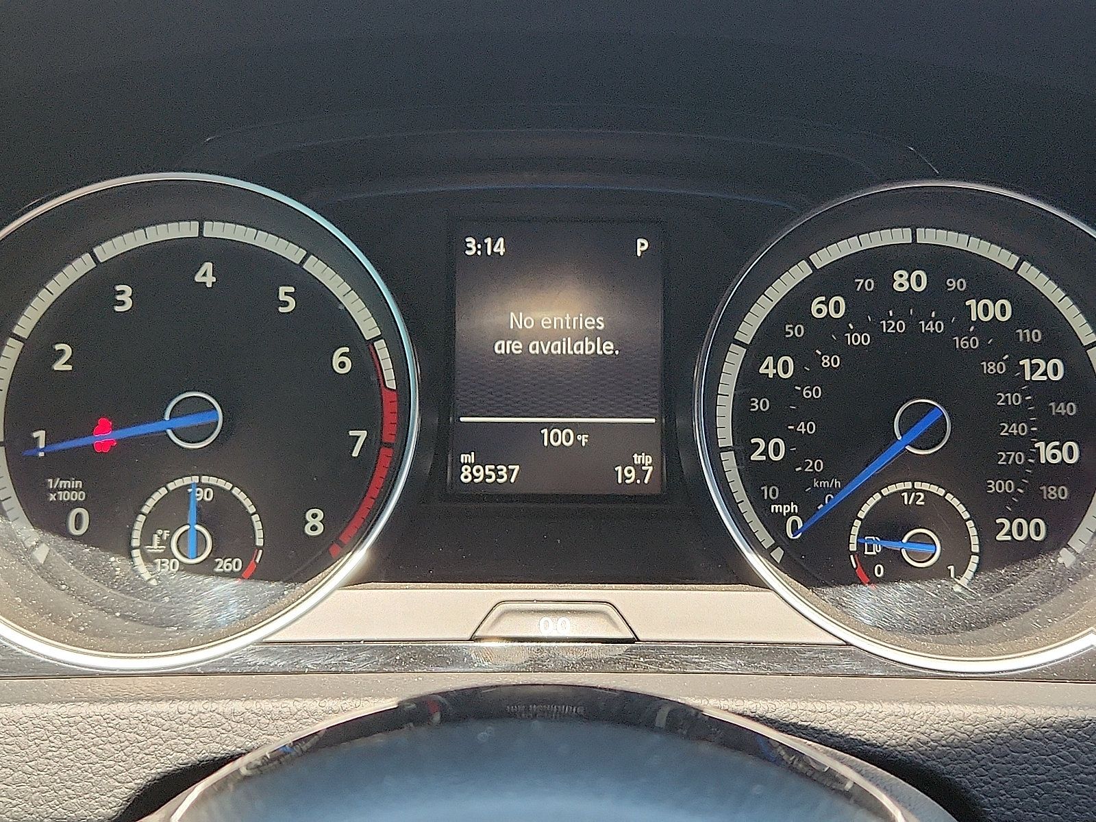 Used 2015 Volkswagen Golf R 4-Door AWD/4WD image 18