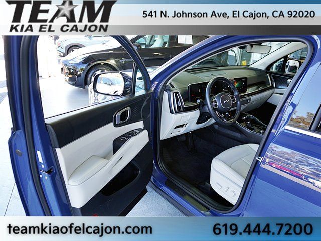 Certified 2025 Kia Sorento S FWD image 42