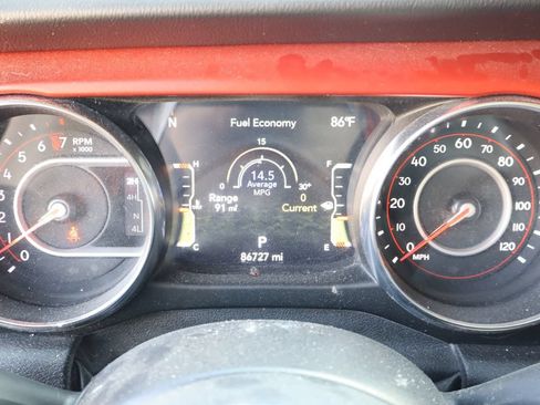 Used 2021 Jeep Gladiator Rubicon AWD/4WD image 8