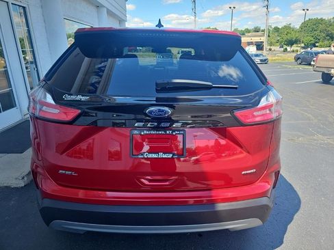 Used 2024 Ford Edge SEL w/ Convenience Package AWD/4WD image 5