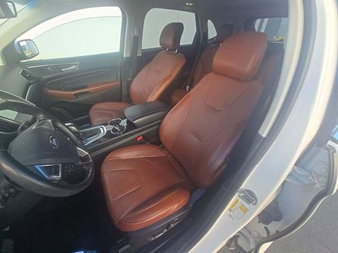 Used 2016 Ford Edge Titanium w/ Equipment Group 302A AWD/4WD image 2