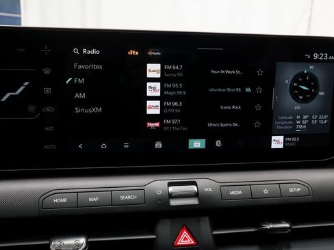 Used 2025 Kia K4 EX image 3