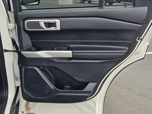 Certified 2023 Ford Explorer XLT w/ Equipment Group 202A image 11