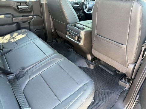 Used 2021 Chevrolet Silverado 1500 LTZ w/ Technology Package AWD/4WD image 30