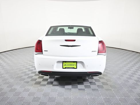 Used 2023 Chrysler 300 Touring L w/ Popular Equipment Group image 5
