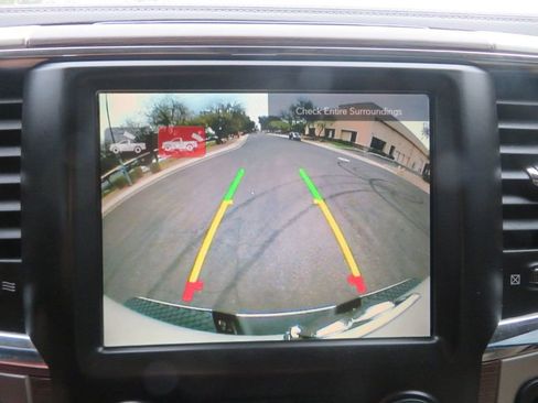 Used 2017 RAM 2500 Laramie w/ Convenience Group AWD/4WD image 46