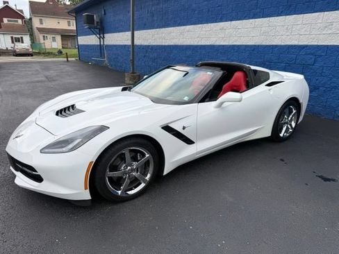 Used 2015 Chevrolet Corvette Stingray Coupe w/ 2LT Preferred Equipment Group RWD image 5
