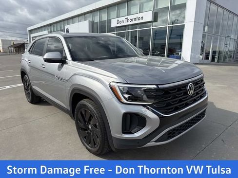 New 2026 Volkswagen Atlas Cross Sport SE AWD/4WD image 1