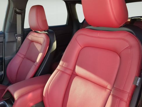 New 2026 Lincoln Corsair Reserve w/ Jet Appearance Package FWD image 10