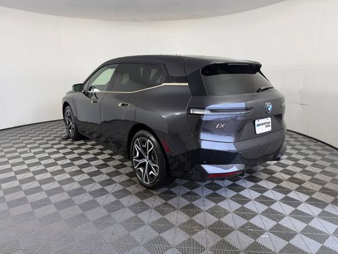 Certified 2024 BMW iX xDrive50 w/ Premium Package AWD/4WD image 3