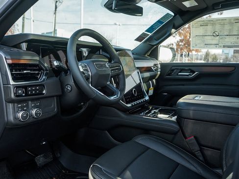 New 2026 GMC Yukon XL Denali w/ Sun & Power Step Package AWD/4WD image 19