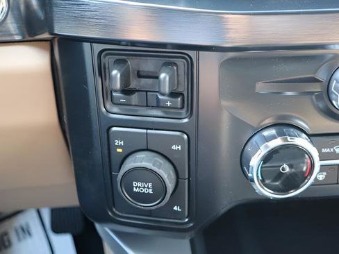 New 2026 Ford F250 Lariat w/ Lariat Ultimate Package AWD/4WD image 27