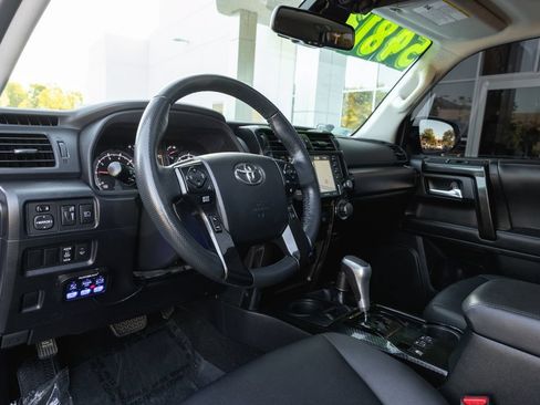 Used 2024 Toyota 4Runner TRD Off-Road Premium w/ Moonroof Package AWD/4WD image 11