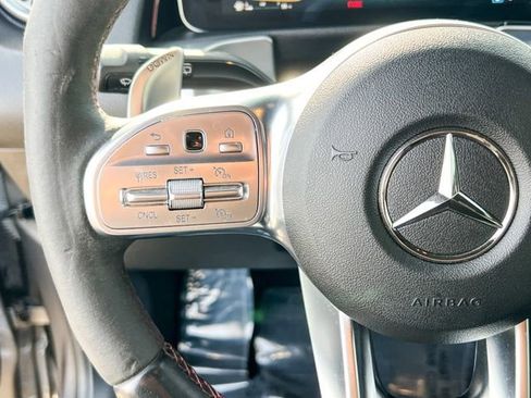 Used 2021 Mercedes-Benz GLB 35 AMG 4MATIC image 24