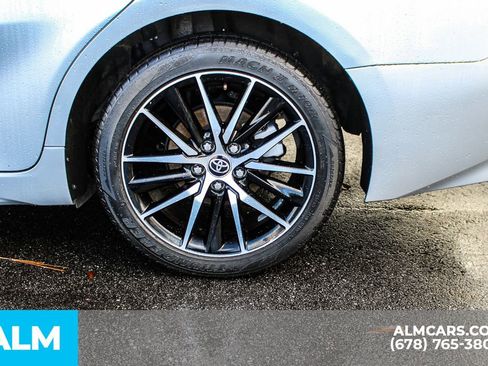 Used 2023 Toyota Camry SE image 16