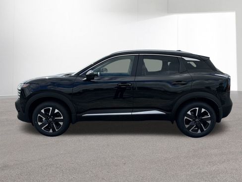 New 2025 Nissan Kicks SV w/ SV Premium Package image 30