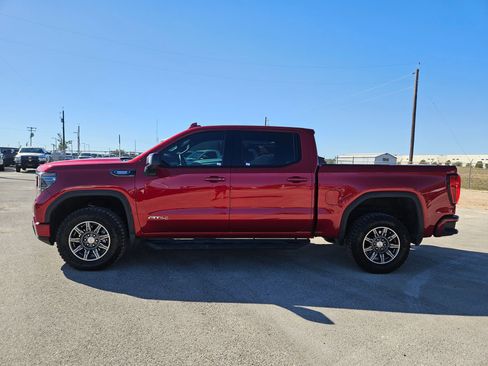 Used 2024 GMC Sierra 1500 AT4 w/ Technology Package image 6