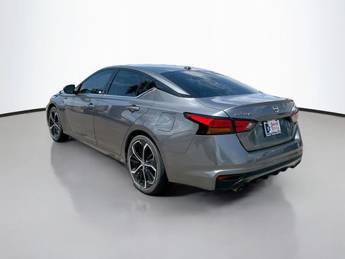 Used 2023 Nissan Altima 2.5 SR FWD image 5
