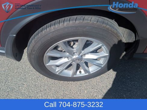 Used 2025 Honda CR-V EX-L image 10