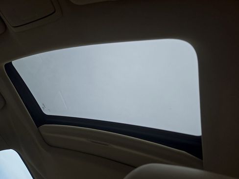 Used 2010 Honda Accord EX-L image 17