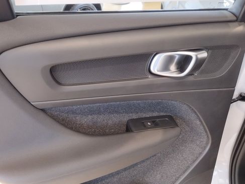 New 2026 Volvo XC40 B5 Plus w/ Protection Package Premier image 20