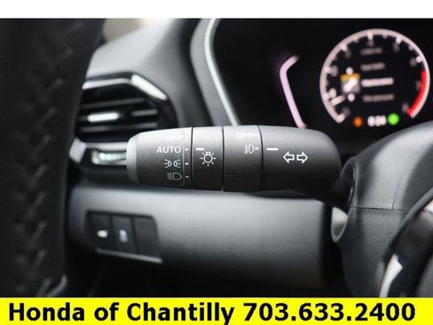 Certified 2025 Honda Pilot EX-L image 10