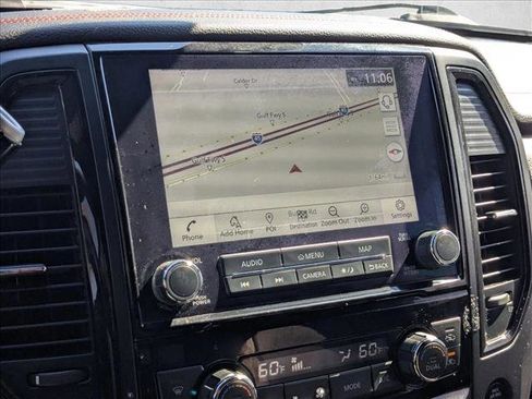 Used 2020 Nissan Titan PRO-4X w/ Pro-4x Convenience Package image 12