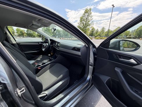 Used 2019 Volkswagen Jetta S w/ Driver Assistance Package FWD image 18