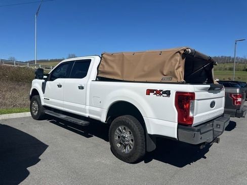 Used 2019 Ford F250 XLT w/ XLT Premium Package image 21