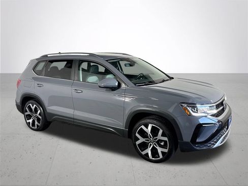 Used 2022 Volkswagen Taos SEL AWD/4WD image 4